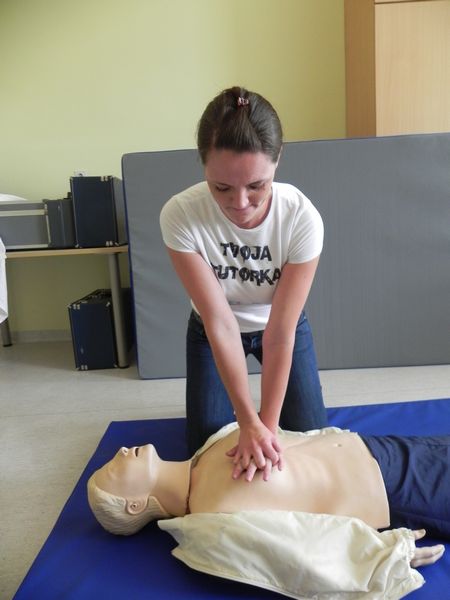 Figure presents peer tutor basic life support